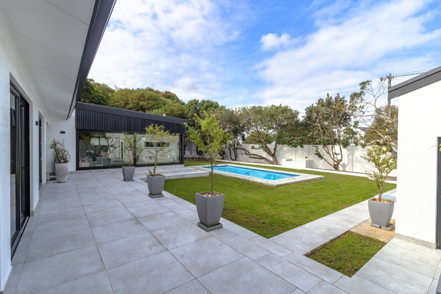 4 Bedroom Property for Sale in Vermont Western Cape